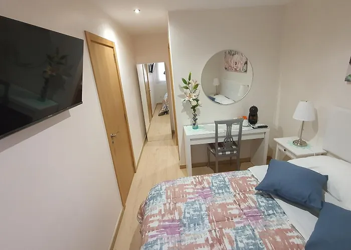 Privat bolig Bedroom With Private Bathroom In The Center, Next To The Subway